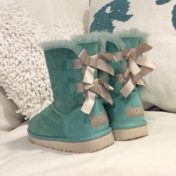 girls ugg boots size 1